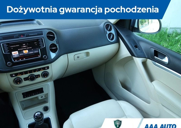 Volkswagen Tiguan cena 68000 przebieg: 138492, rok produkcji 2016 z Wyśmierzyce małe 352